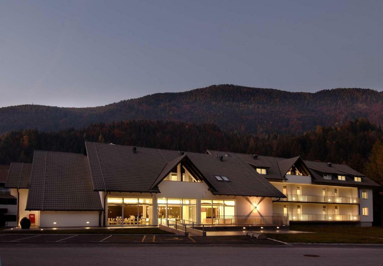 Klass 103 Kranjska Gora Exterior photo